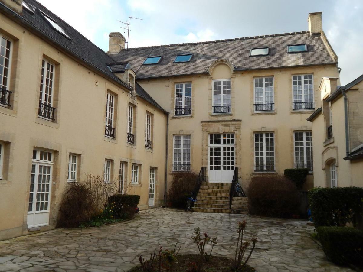 Au Coeur Du Centre Historique Apartment Bayeux Luaran gambar